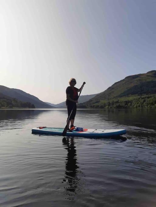 Sleeps 10. The Old Pink Library By Loch And River Villa Lochearnhead Eksteriør billede